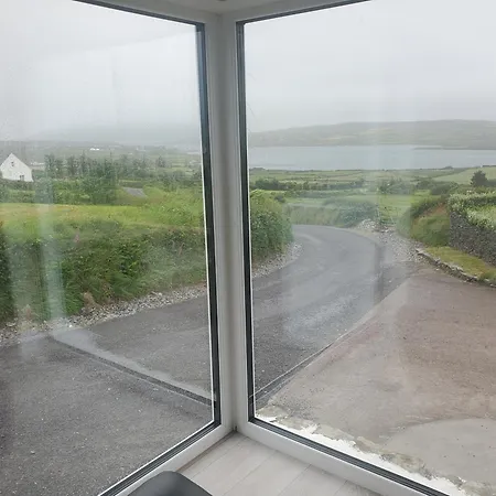 Apartment Seaside Retreat-2 Bed-sleeps 4-parking-pets *