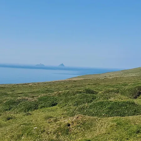 Seaside Retreat-2 Bed-sleeps 4-parking-pets *