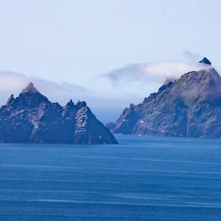 Seaside Retreat-2 Bed-sleeps 4-parking-pets