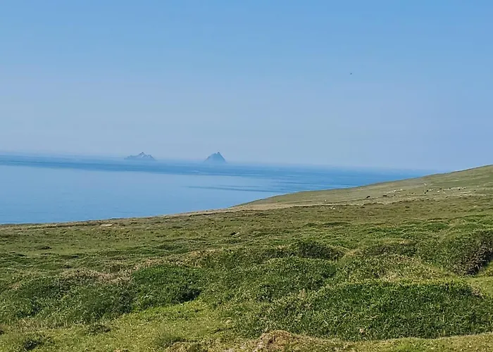 Seaside Retreat-2 Bed-sleeps 4-parking-pets *